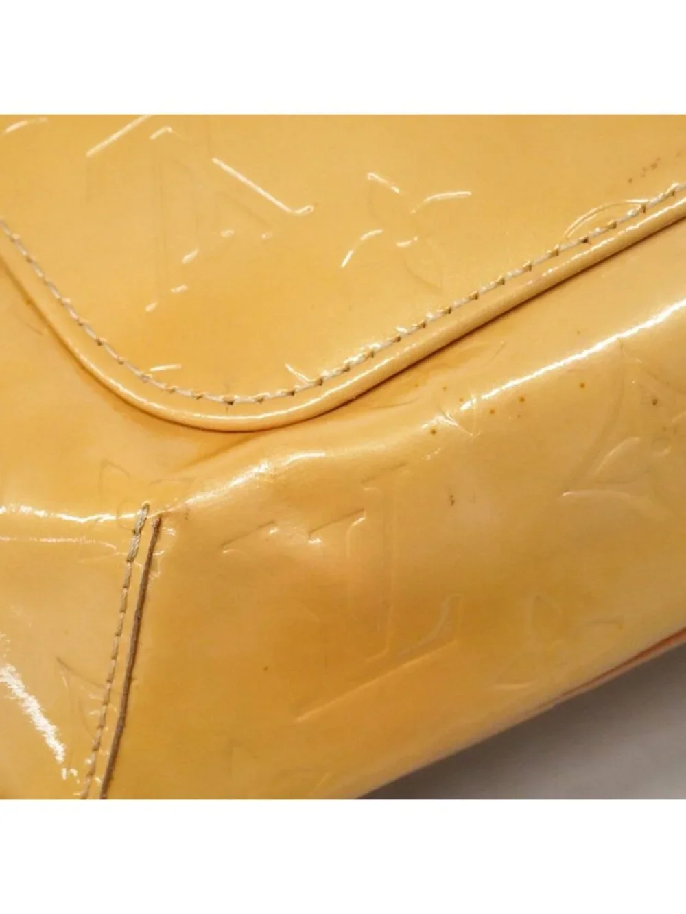 Louis Vuitton Shoulder Bag Vernis Thompson Street Beige